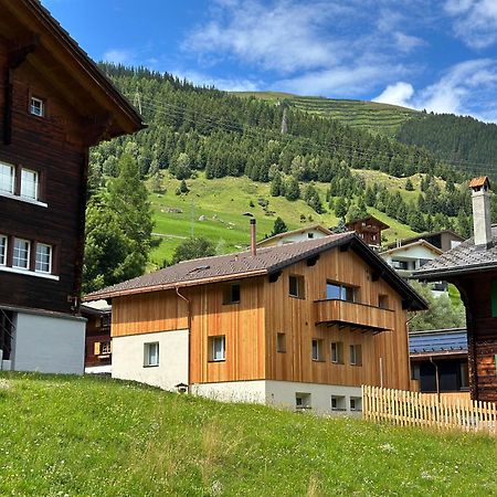 Yeti Lodge Sedrun Zewnętrze zdjęcie