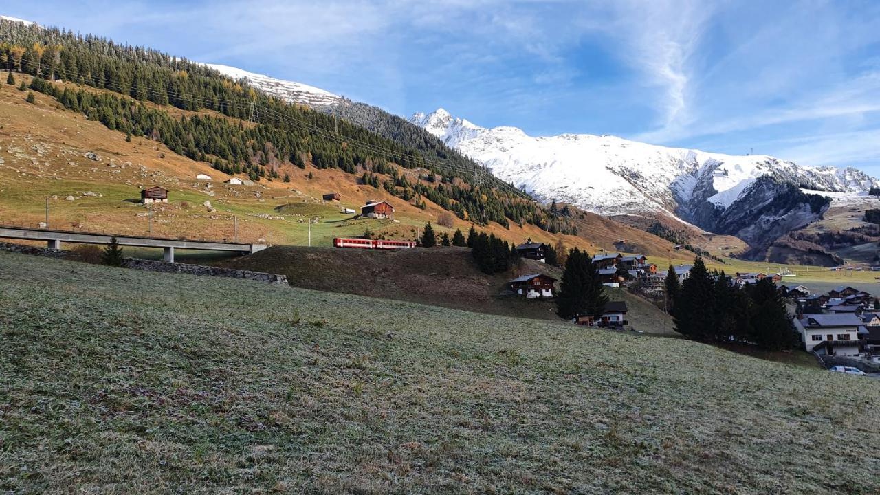 Yeti Lodge Sedrun Zewnętrze zdjęcie