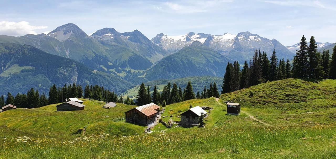 Yeti Lodge Sedrun Zewnętrze zdjęcie