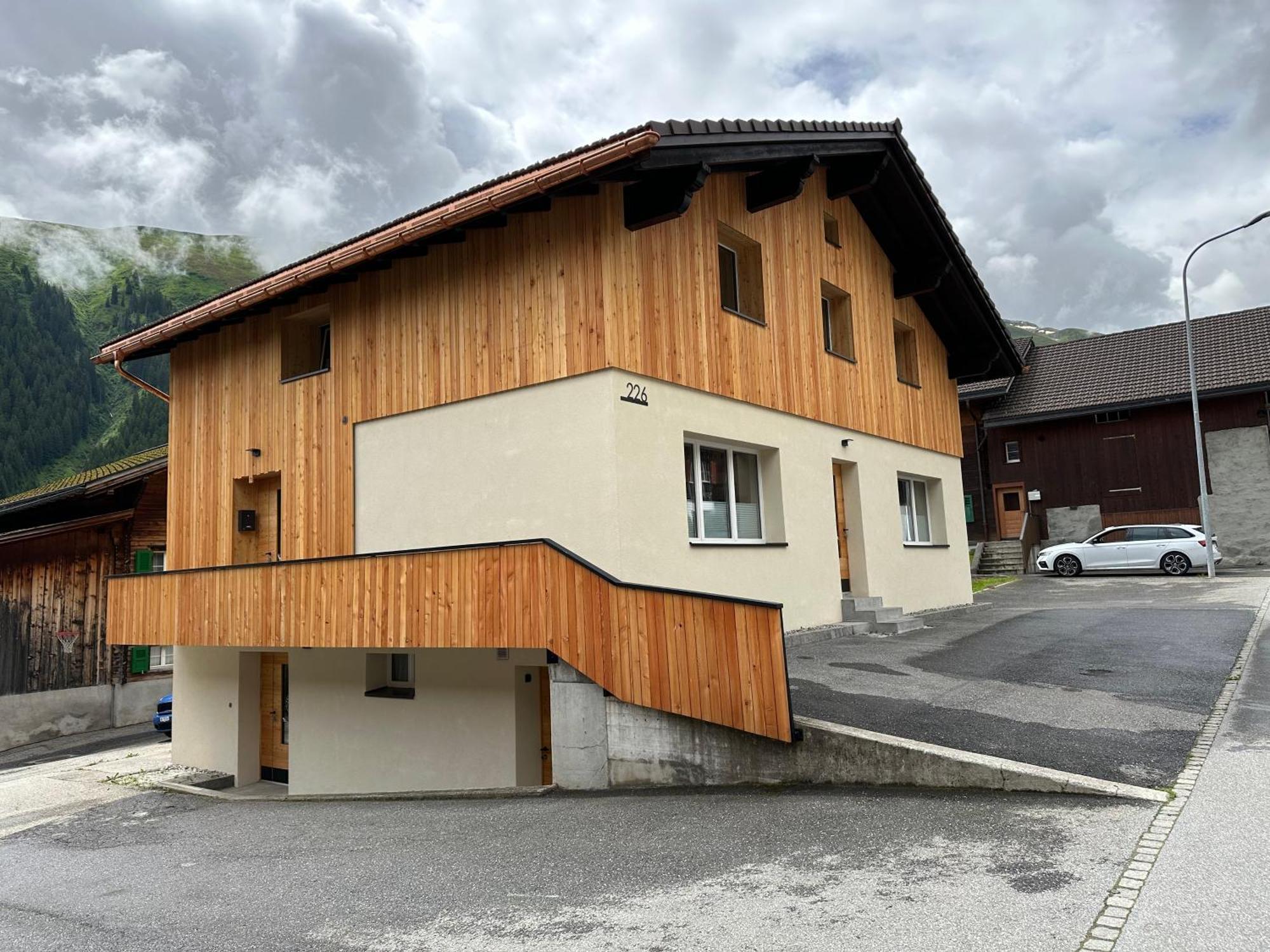 Yeti Lodge Sedrun Zewnętrze zdjęcie