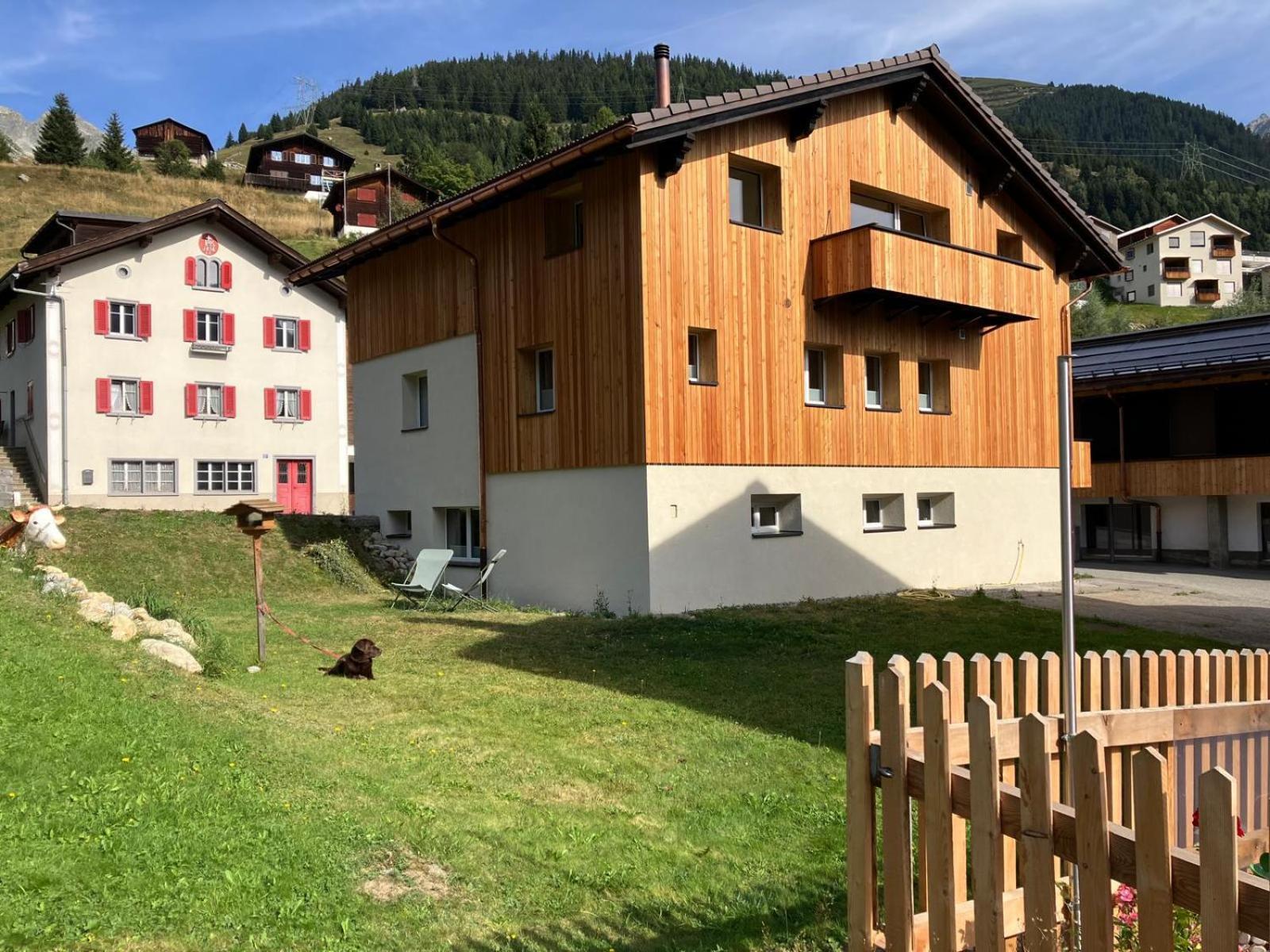 Yeti Lodge Sedrun Zewnętrze zdjęcie
